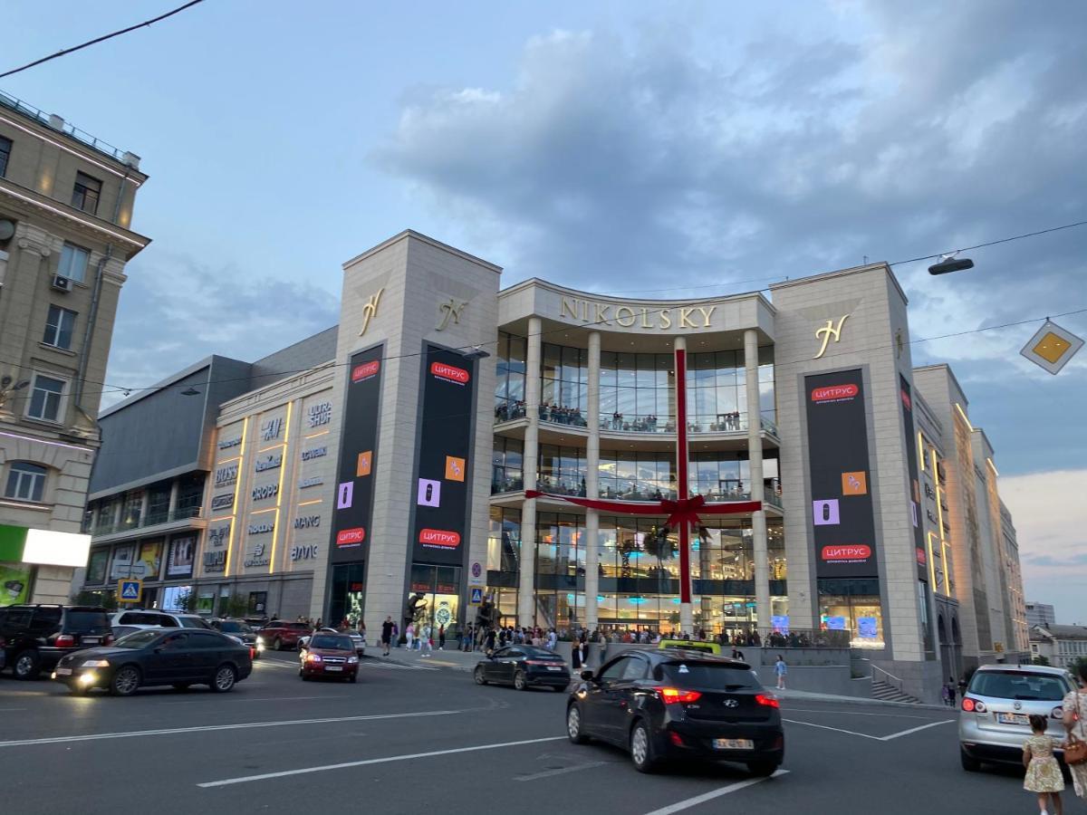 Panorama Luxury Apartment In The House With A Spire, A Historical Building In The City Centre Charkiw Exterior foto